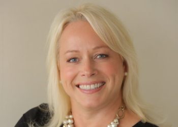 Robin Hills: Navigating Four Decades of Business with Emotional Intelligence and Resilience